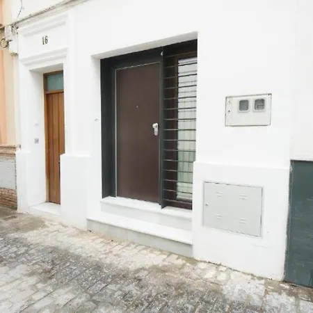 Rentalsevilla Looks Pretty And Modern *